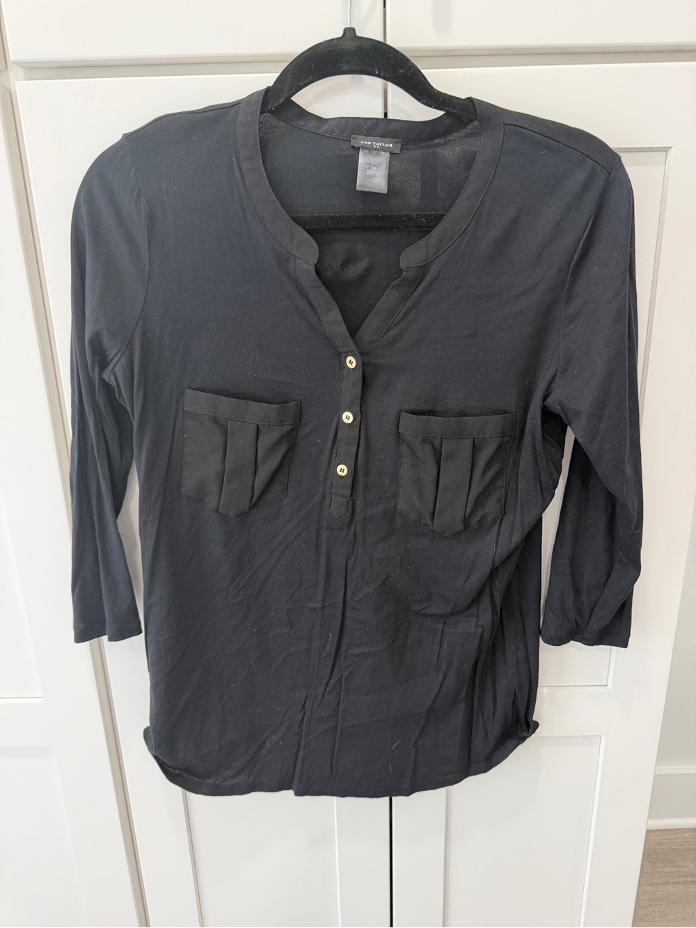 Ann Taylor Black 3/4 Sleeve Henley Pocket Top